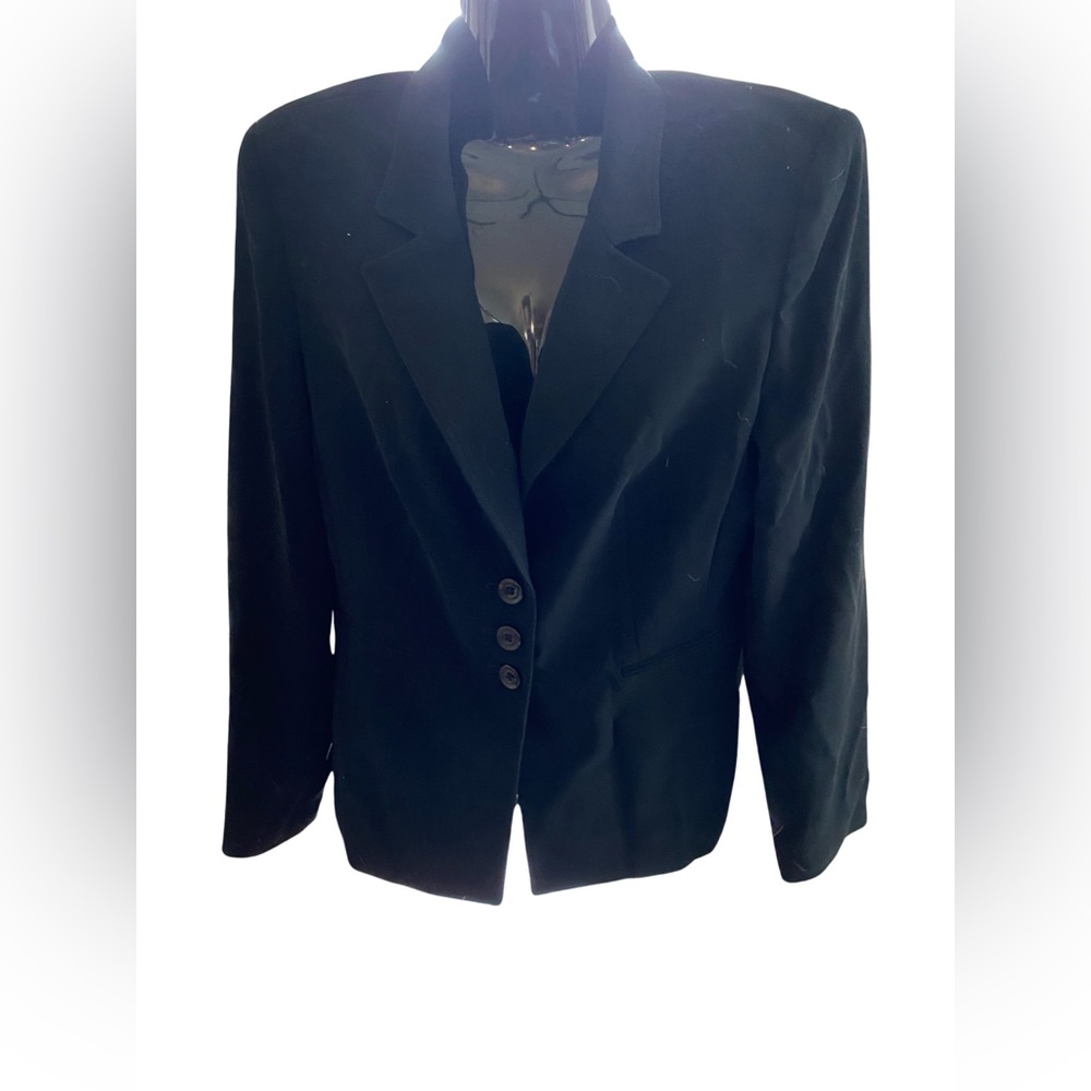 Isabel &Nina Size 10 Button Front Black Blazer